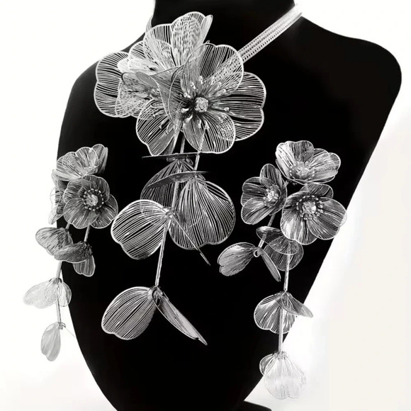 Zara Kate Middleton Famous Cascading Silver Floral Earrings&Necklace - Picture 1 of 15